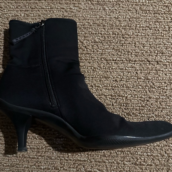 Prada Neoprene Pointed Toe Kitten Heel Ankle Boots - Picture 5 of 12